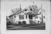 821 BLAINE AVE, a Bungalow house, built in Janesville, Wisconsin in 1919.