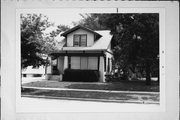 214 N CHATHAM ST, a Bungalow house, built in Janesville, Wisconsin in 1920.
