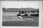 612 CHESTNUT ST, a Ranch house, built in Janesville, Wisconsin in 1960.