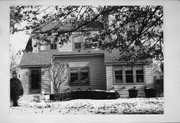 1187 COLUMBUS CIR, a Side Gabled house, built in Janesville, Wisconsin in 1927.