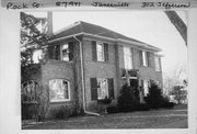 302 JEFFERSON AVE, a Colonial Revival/Georgian Revival house, built in Janesville, Wisconsin in 1925.