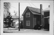 709 JOHNSON ST, a Gabled Ell house, built in Janesville, Wisconsin in 1905.