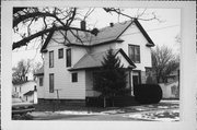315 S LOCUST ST, a Queen Anne house, built in Janesville, Wisconsin in 1895.