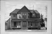 345 MILTON AVE, a Queen Anne house, built in Janesville, Wisconsin in 1895.