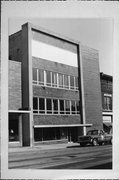 306-308 W MILWAUKEE ST, a Contemporary small office building, built in Janesville, Wisconsin in 1975.