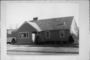 610 PROSPECT AVE, a Gabled Ell house, built in Janesville, Wisconsin in 1950.