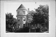 320 ST LAWRENCE AVE 320 ST LAWRENCE AVE, a Queen Anne house, built in Janesville, Wisconsin in 1900.
