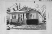 850 SHERMAN AVE, a Bungalow house, built in Janesville, Wisconsin in 1919.