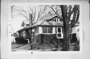 903 SHERMAN AVE, a Bungalow house, built in Janesville, Wisconsin in 1919.