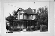 331 N WASHINGTON ST, a Queen Anne house, built in Janesville, Wisconsin in 1889.