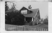 2117 REGENT ST, a Bungalow house, built in Madison, Wisconsin in 1915.