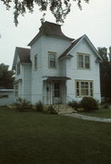718 W ROESLER AVE, a Queen Anne house, built in Ladysmith, Wisconsin in 1910.