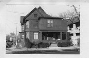 221-223 N PINCKNEY ST, a Queen Anne house, built in Madison, Wisconsin in 1892.