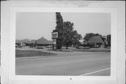 STATE HIGHWAY 14/60, a Astylistic Utilitarian Building centric barn, built in Spring Green, Wisconsin in .