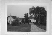 E4350 HORSESHOE RD, a barn-centric, built in Spring Green, Wisconsin in 1892.