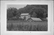 E10335 LUCK RD; SPRECHER RD, EAST SIDE, .2 MILE NORTH OF VON WALD RD, a Gabled Ell house, built in Prairie du Sac, Wisconsin in 1870.