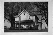 E10980 HATCHERY RD, a Two Story Cube house, built in Baraboo, Wisconsin in 1900.