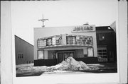513 BROADWAY, a Art/Streamline Moderne theater/opera house/concert hall, built in Baraboo, Wisconsin in 1938.