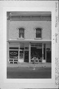 606-608 OAK ST, a Italianate grocery store/supermarket, built in Baraboo, Wisconsin in 1889.
