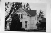 313 PHILLIPS BLVD, a Queen Anne house, built in Sauk City, Wisconsin in 1895.