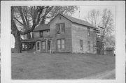 N7381 USH 45, a Gabled Ell house, built in Birnamwood, Wisconsin in .