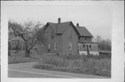 N8080 USH 45, a Side Gabled house, built in Birnamwood, Wisconsin in .