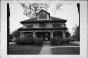 404 S MAIN ST, a Craftsman house, built in Shawano, Wisconsin in 1913.