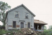 FARM DRIVE, COUNTY HIGHWAY A, JUST NE OF BOARDMAN, a Gabled Ell house, built in St. Joseph, Wisconsin in 1867.