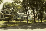 818 6TH ST, a Bungalow house, built in Hudson, Wisconsin in .