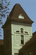 904 6TH ST, a Queen Anne house, built in Hudson, Wisconsin in 1885.