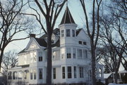 1005 3RD ST 1005 3RD ST, a Queen Anne house, built in Hudson, Wisconsin in 1884.