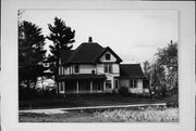 FRONTIER AVE, E SIDE, .25 MI S OF EVERGREEN DR, a Queen Anne house, built in Rush River, Wisconsin in .