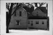 STATE HIGHWAY 65, W SIDE, .3 MI S OF I-94, a Gabled Ell house, built in Warren, Wisconsin in .