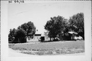 E SIDE STH 35, 1.5 MILE SOUTH OF CTH E, 1245 ST. JOSEPH TW, a Side Gabled house, built in St. Joseph, Wisconsin in 1910.