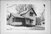 1214 2ND ST, a Gabled Ell house, built in Hudson, Wisconsin in .