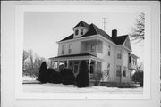 350 W 1ST ST, a Queen Anne house, built in New Richmond, Wisconsin in 1897.