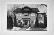 325 E 2ND ST, a Craftsman house, built in New Richmond, Wisconsin in 1913.