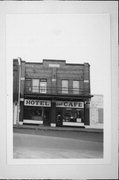 116 W 3RD ST, a Commercial Vernacular hotel/motel, built in New Richmond, Wisconsin in 1905.