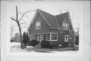 227 S DAKOTA AVE, a Cross Gabled house, built in New Richmond, Wisconsin in 1920.