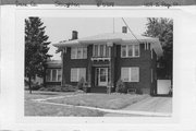 408 S PAGE ST, a Craftsman house, built in Stoughton, Wisconsin in 1923.