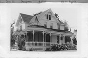 118 N PAGE ST, a Queen Anne house, built in Stoughton, Wisconsin in 1886.