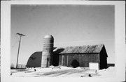 N7112 CHERRY HILL DR, a Astylistic Utilitarian Building barn, built in Scott, Wisconsin in .