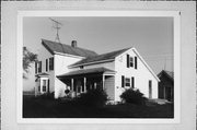 HULLS CROSSING DR, a Gabled Ell house, built in Russell, Wisconsin in 1905.