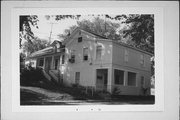 SPRING CT., W SIDE, BEHIND COLD SPRING BOTTLING CO., a Other Vernacular house, built in Plymouth, Wisconsin in .