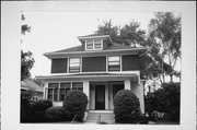 610 BLUFF AVE, a American Foursquare house, built in Sheboygan, Wisconsin in .
