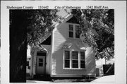 1342 BLUFF AVE, a Gabled Ell house, built in Sheboygan, Wisconsin in 1885.