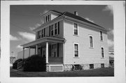 2543 Calumet Dr, a Two Story Cube house, built in Sheboygan, Wisconsin in 1903.