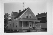 1414 Carl Avenue, a Front Gabled house, built in Sheboygan, Wisconsin in 1908.