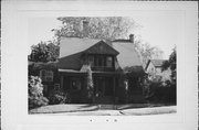 427 NIAGARA AVE, a Colonial Revival/Georgian Revival house, built in Sheboygan, Wisconsin in 1908.