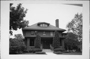 332 PARK AVE, a American Foursquare house, built in Sheboygan, Wisconsin in .